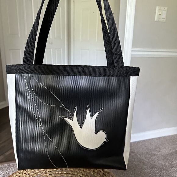 Holly Aiken Swallow Bird Bag large Shoulder tote Durable Black & White MSRP $168 - Picture 10 of 12